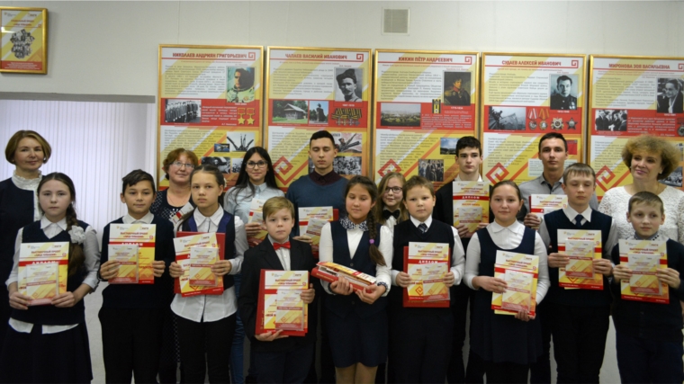 Учащиеся Вурнарской школы №1 - победители республиканского конкурса «Мой народ – моя гордость» в рамках грантового проекта «Лица Чувашии».
