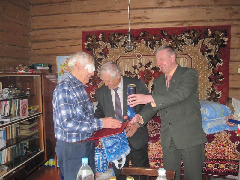 16:44 Почетного ветерана , участника Великой Отечественной войны С. В. Валерианова поздравили с 85-летним юбилеем